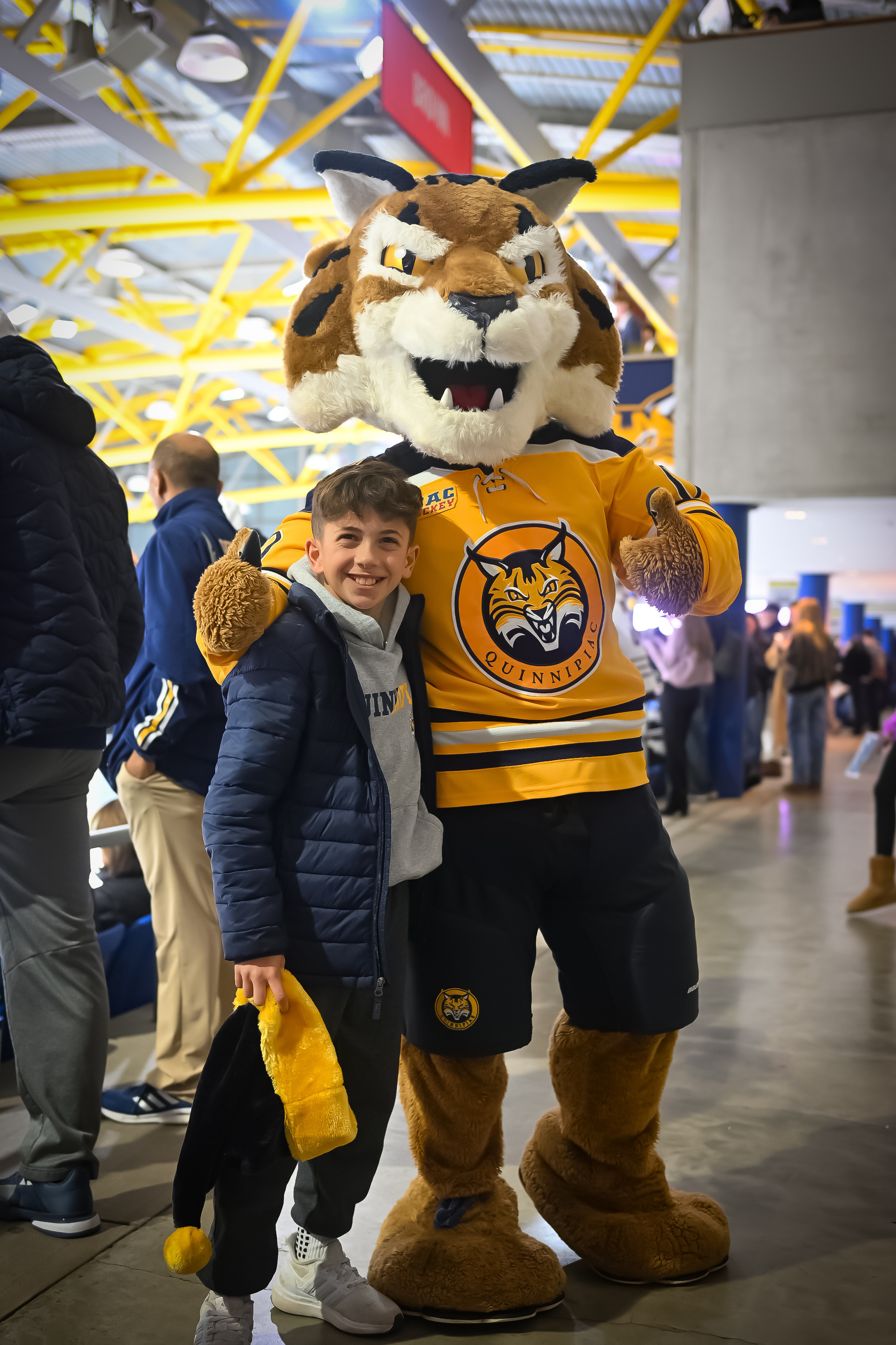 Quinnipiac Hockey Mascot